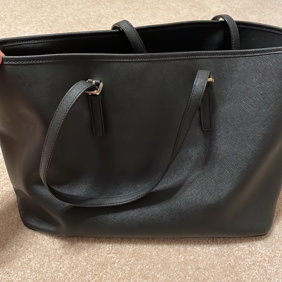 Black Michael Kors tote - Picture 3 of 5